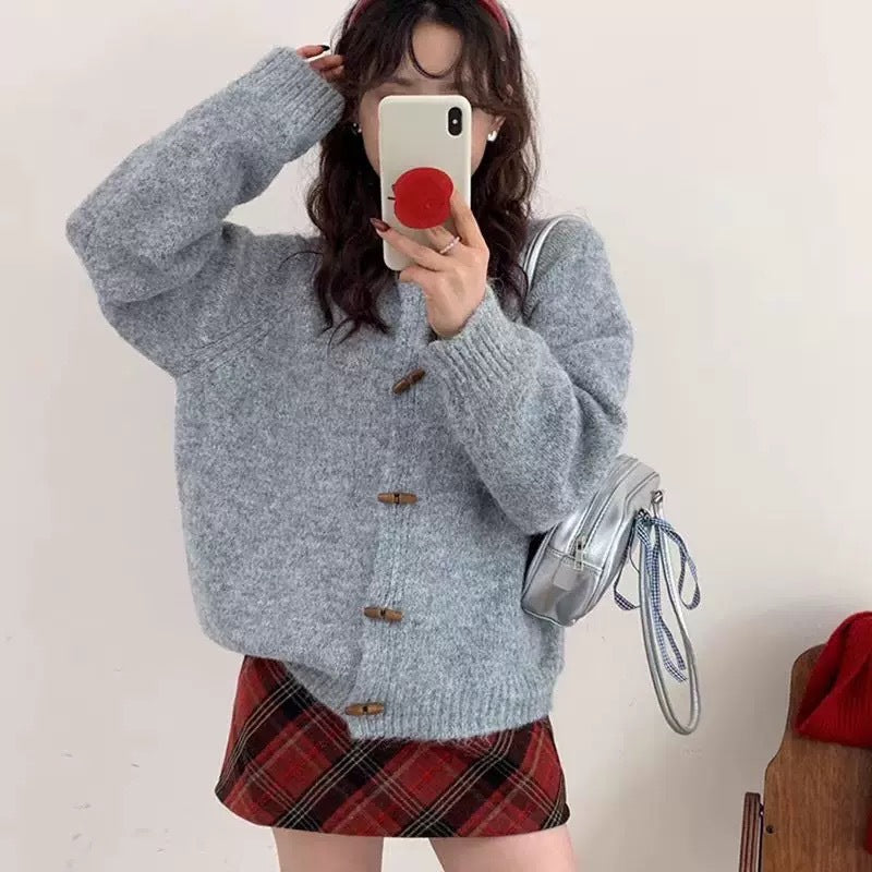 Horn Button Knitted Cardigan For Women Autumn And Winter New Loose Soft Cover